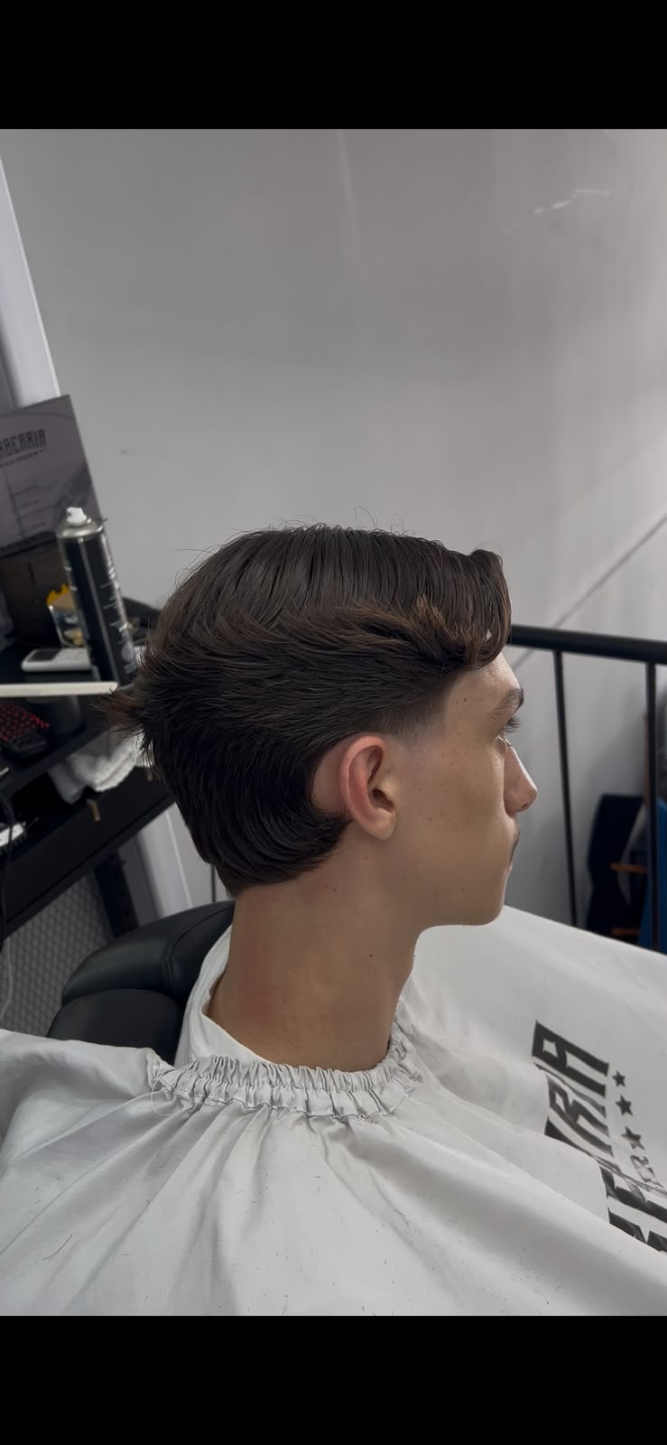 Acabamento posterior de corte masculino feito por Felipe Entriportes